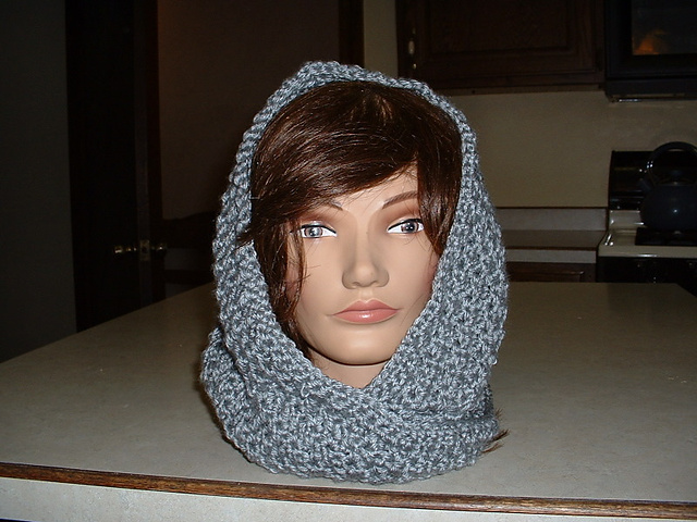 Snowy Day Moebius Neckwarmer/Hood