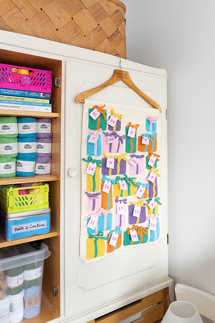 Boxes Christmas wall Calendar