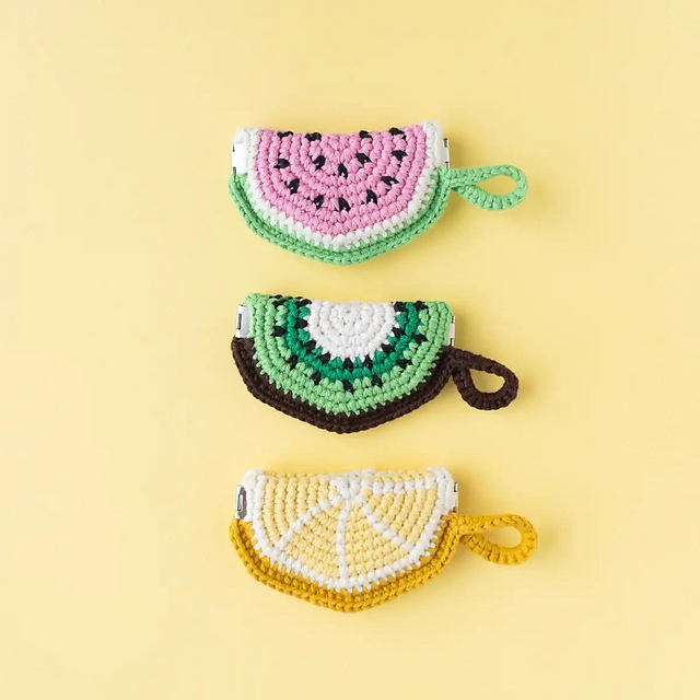 Small Fruit Slice Pouch