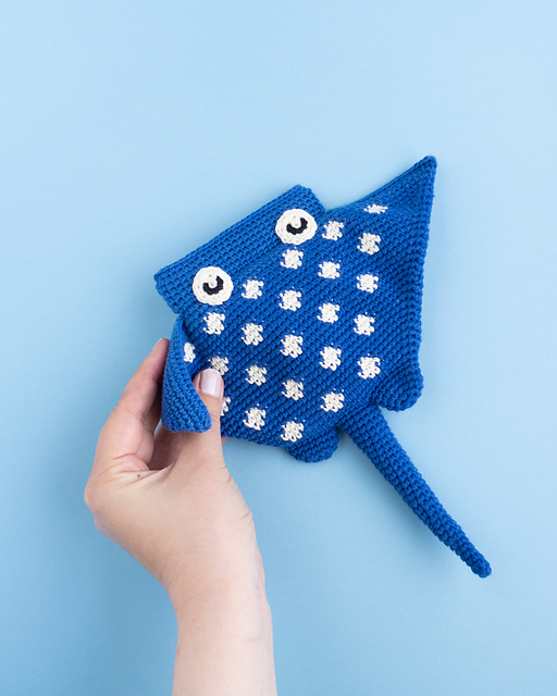 Rune the Stingray Pouch