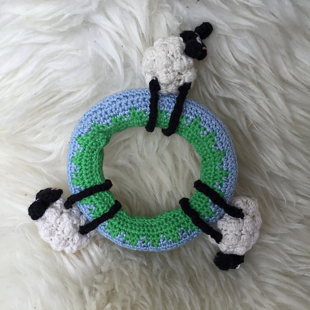 Counting Sheep Rattle - Teething ring