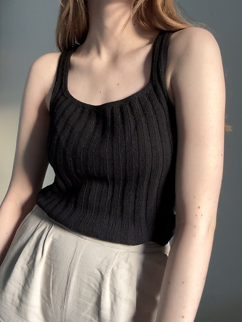 トップス Chenille yarn wholegarment camisole トップス Chenille yarn wholegarment camisole Ravelry