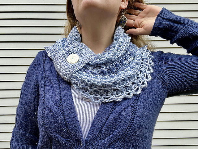 Whisper Cowl