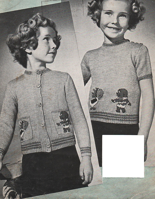 "Rainbow" twin set