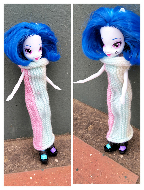 Bratz #079 Dress with roll edge