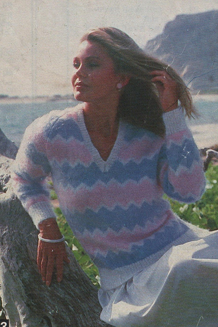 Chevron sweater in three colours