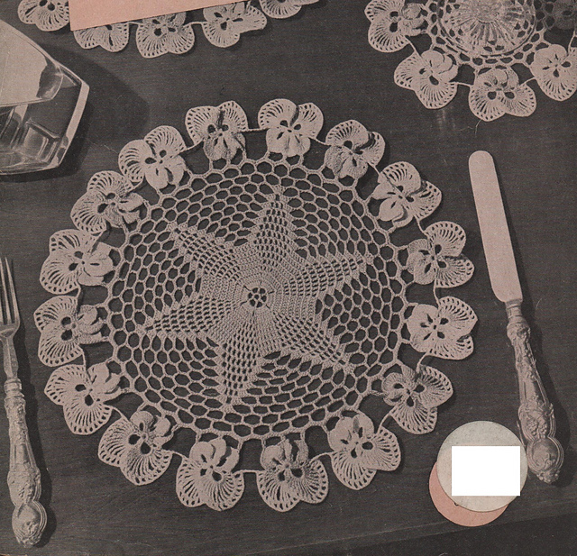 Pansy luncheon set