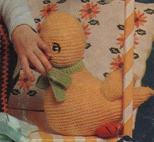 Baby Duck: green neckbow