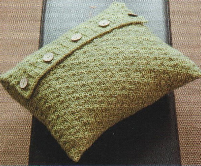 Buttoned cushion