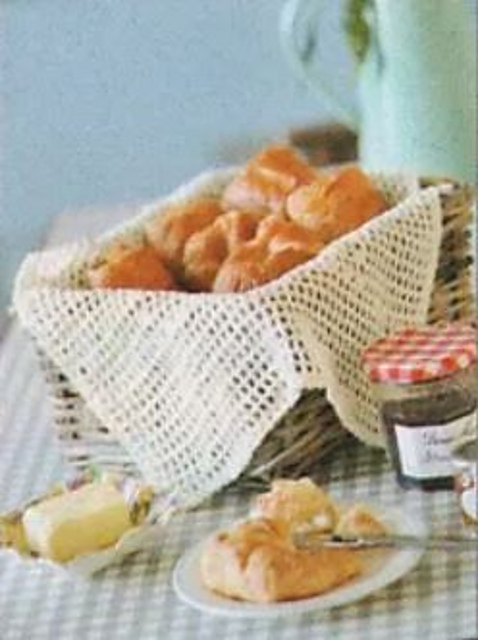 Ravelry: Filet bread basket cloth pattern by hachette