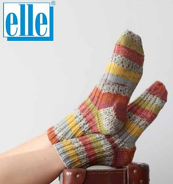 Hit the Road Socks 23.054