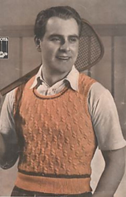 Sports pullover