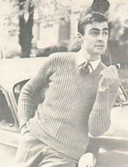 Long sleeved pullover