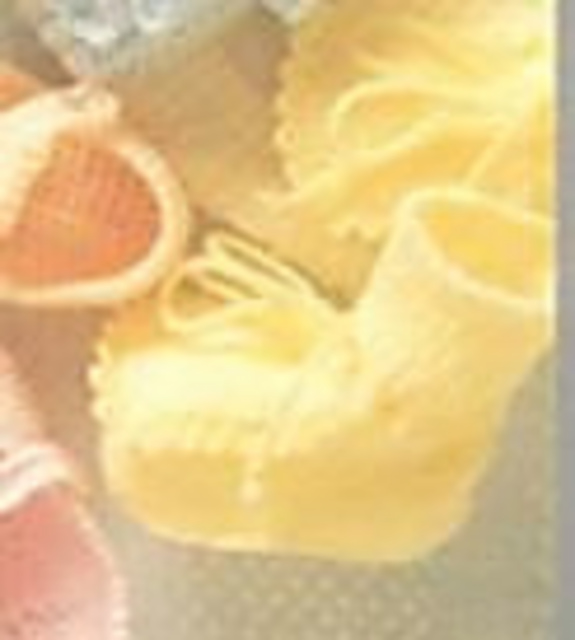 Yellow bootees