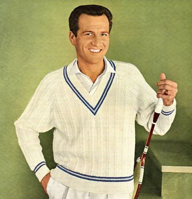 Tennis raglan pullover