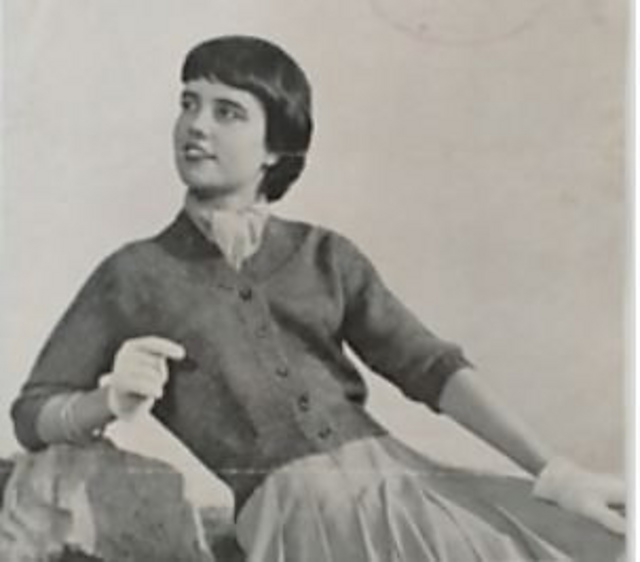 Cardigan with oval yoke