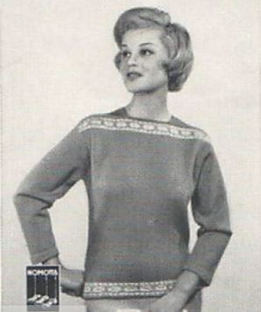 Two colour pullover