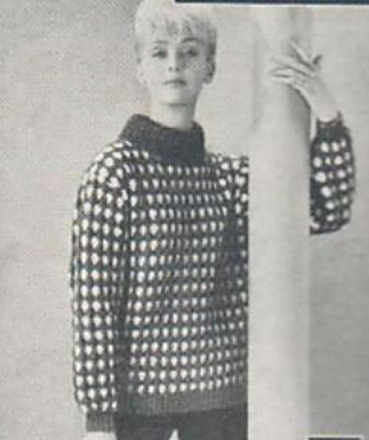 Her pullover