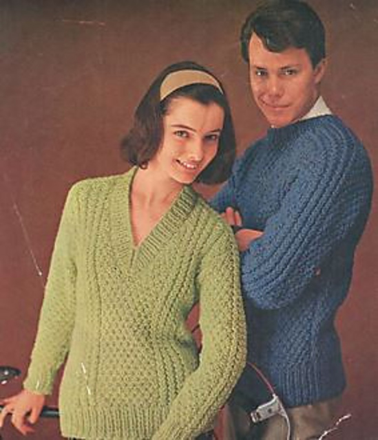 Teenage pullovers with alternative necklines