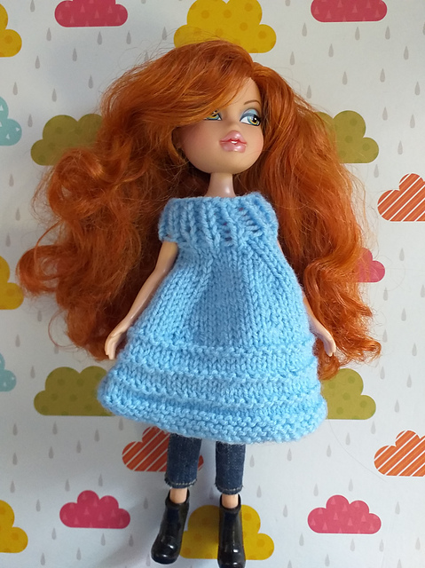 Bratz #024 Light blue dress