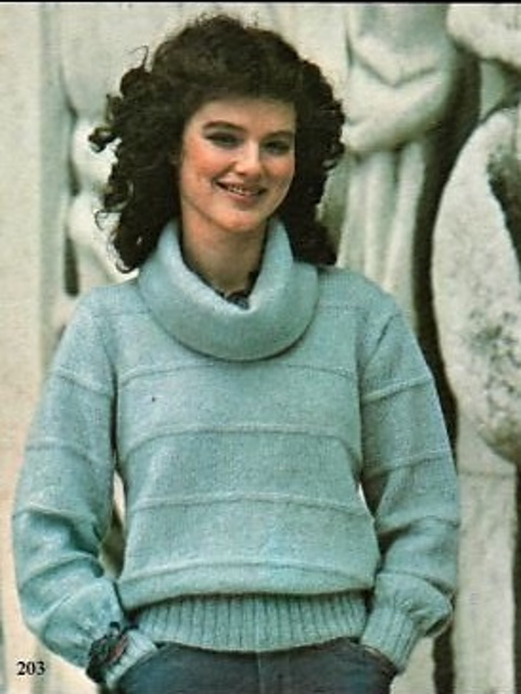 Cowl neck sweater 203