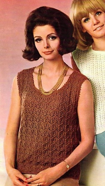 Round neck sweater