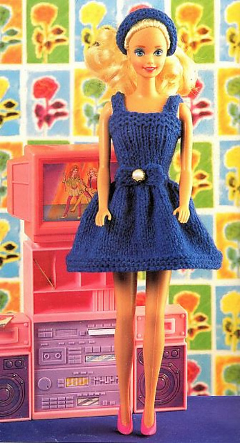 Party dress for a Fashion doll