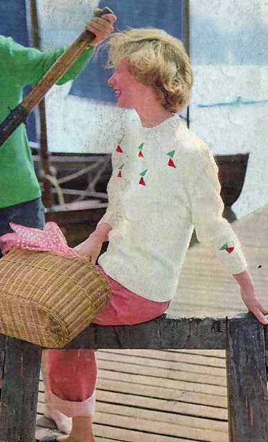 Pennant pullovers: Girl's