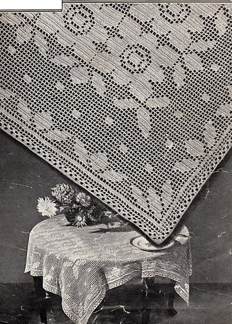 Tea Cloth in Rose design