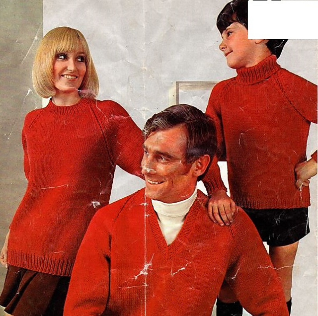 Round and polo neck sweater