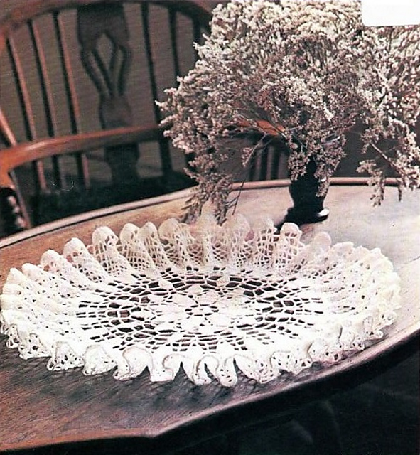 Frilly Centre Piece