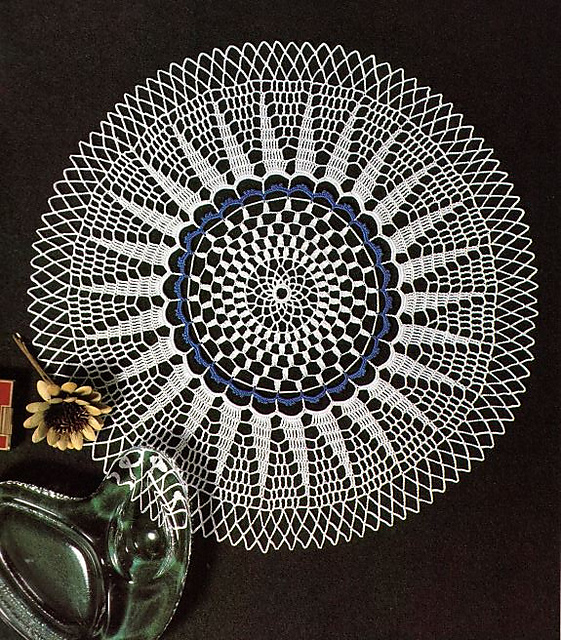 Chrysanthemum Table Center
