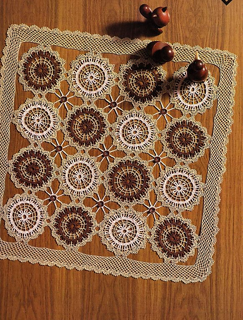Three-Color Square Mat