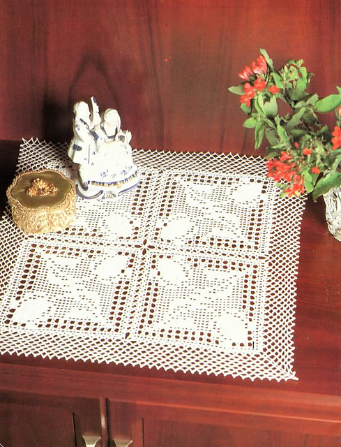 Square Table Mat