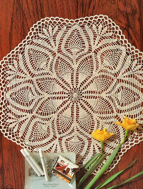 Orchid Eight-Sided table mat