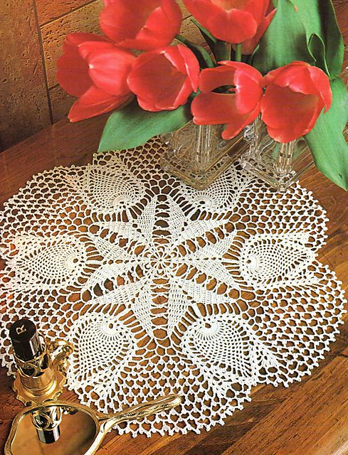 Tulips Table Center