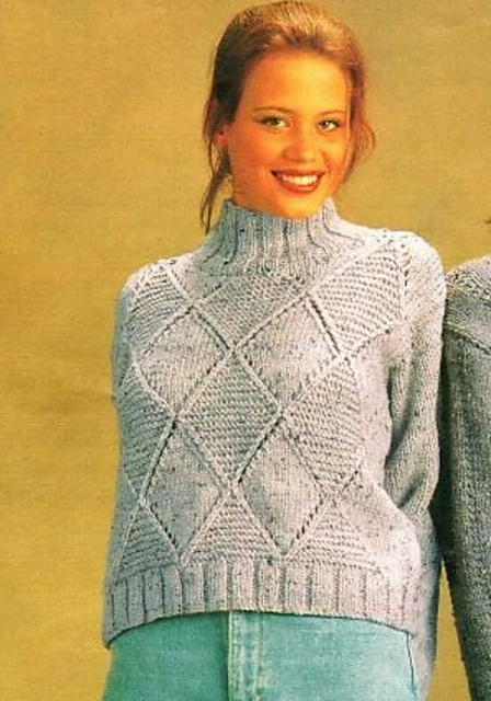 Diamond panel pullover 96.121