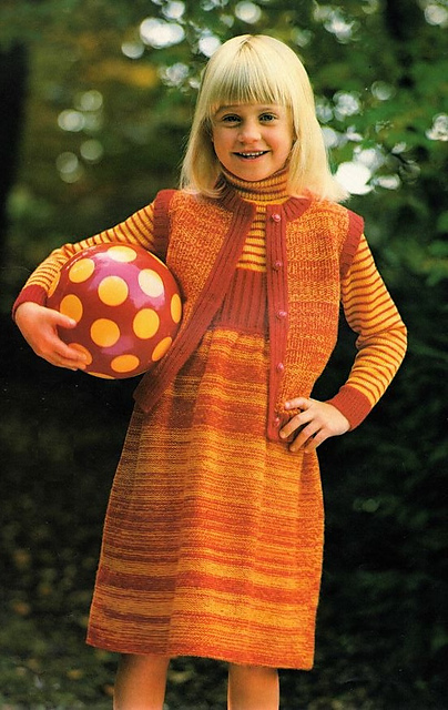 2554 Child's pinafore dress