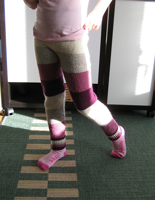 75. Legginsit