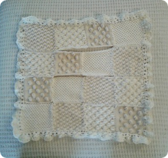 Bobble Carseat Baby Blanket