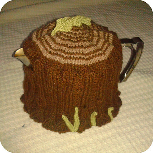 Tree Trunk Tea Cosy (for stainless steel pot)