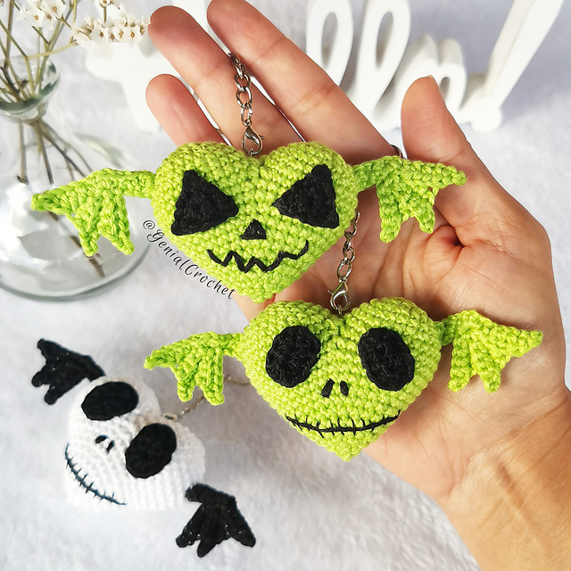 Spooky Heart Keychain