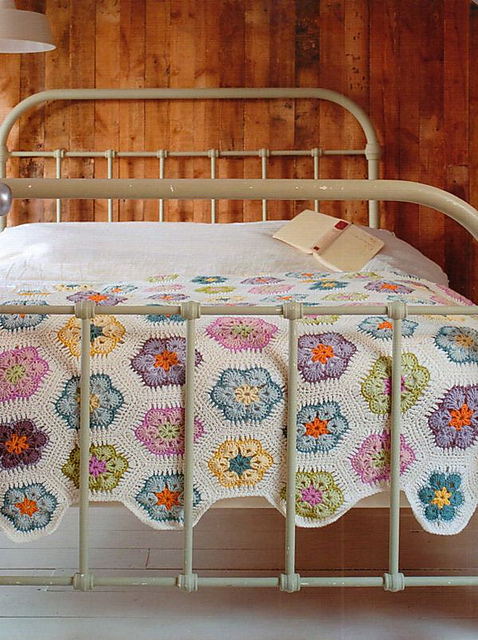 Hexagon Flower Throw