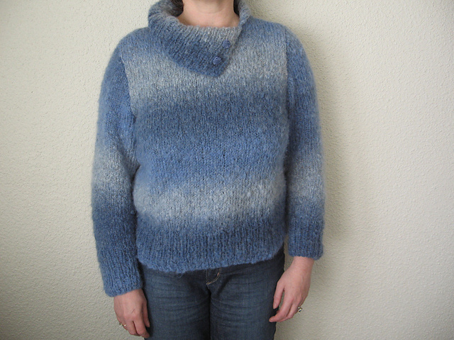533 - Pull à col asymétrique