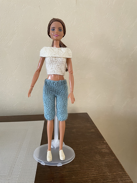 #0134 White top and turquoise pants