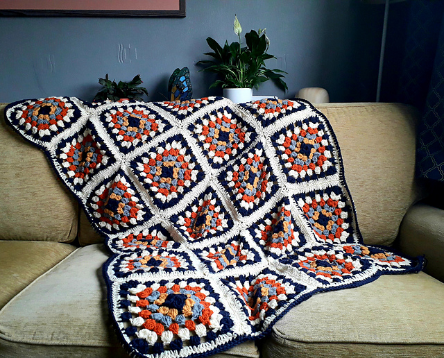 Beginner granny square throw