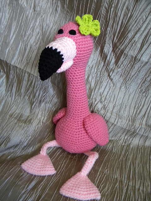 Frida the Flamingo