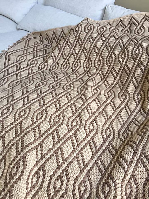 Diamond Knots Overlay Mosaic
