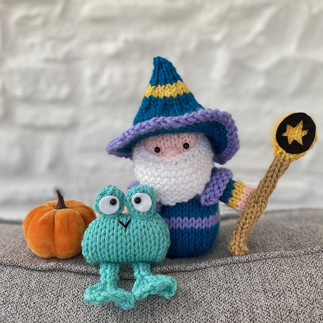 Gareth The Halloween Wizard and Toad