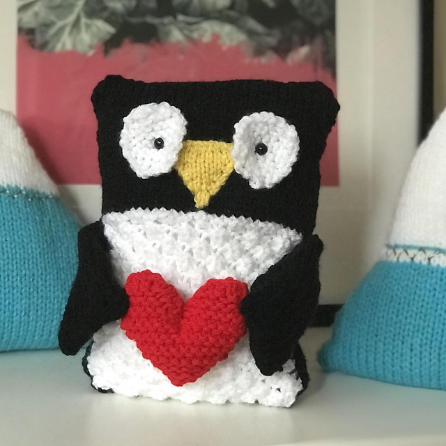 Chunky Penguin with Heart
